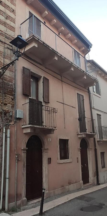 L'Ultima Rosa - Verona Exteriör bild